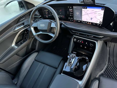 New 2025 Audi Q5 Premium Plus image 11