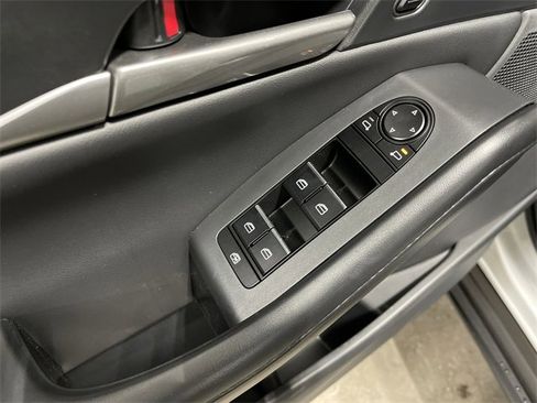 New 2026 MAZDA CX-30 AWD 2.5 S w/ Select Sport Pkg image 19