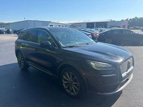Used 2020 Lincoln Corsair FWD w/ Premium Package image 3
