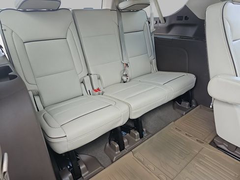 Used 2023 GMC Yukon XL Denali w/ Denali Reserve Package AWD/4WD image 15