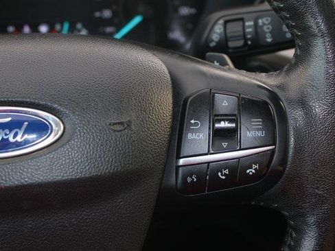 Used 2020 Ford Escape SEL image 15