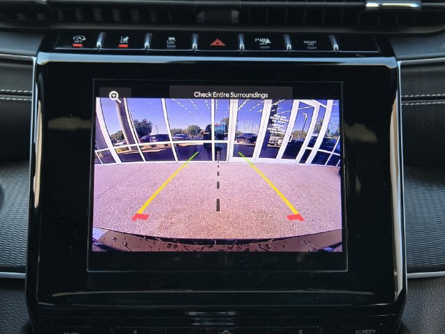 Used 2024 Jeep Grand Cherokee L Altitude AWD/4WD image 18
