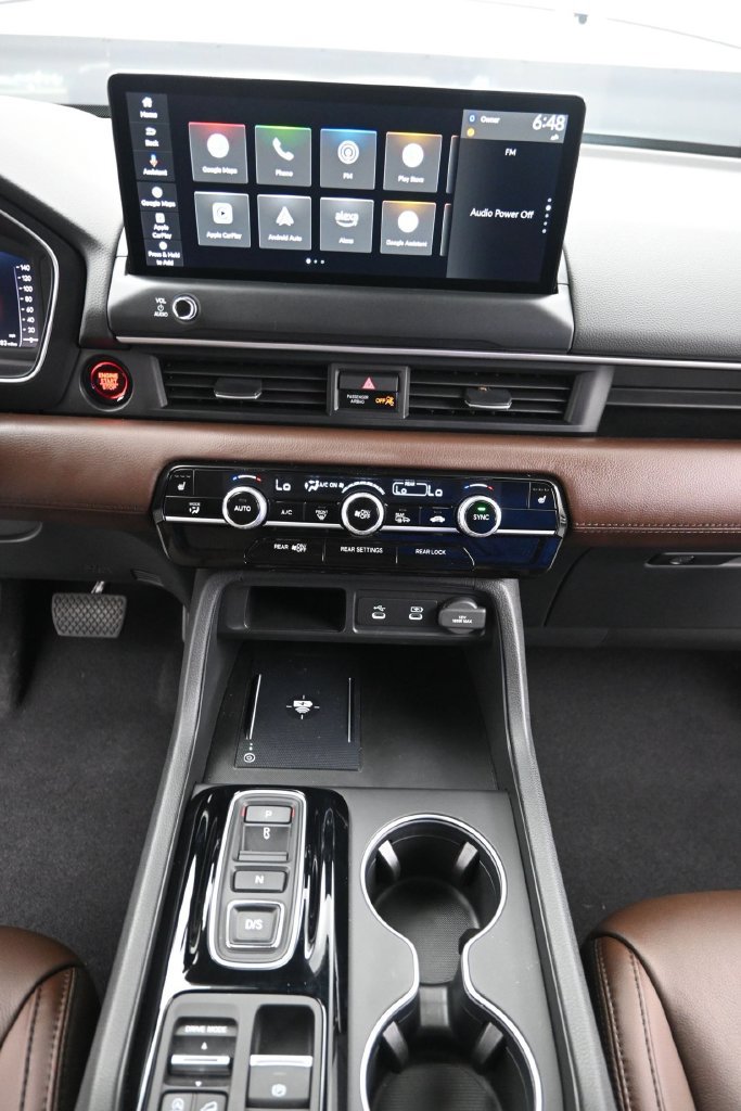 Used 2026 Honda Pilot Touring image 14