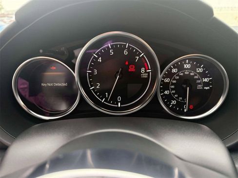 New 2025 MAZDA MX-5 Miata Club RWD image 17
