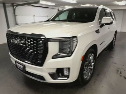 Certified 2023 GMC Yukon Denali Ultimate AWD/4WD image 4