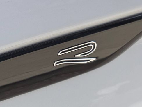Used 2024 Volkswagen Tiguan SEL R-Line AWD/4WD image 23