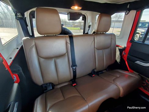 Used 2016 Jeep Wrangler Unlimited Sahara w/ Mopar Chrome Edition Group image 4