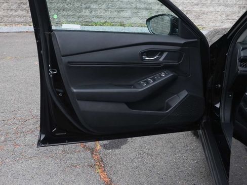 Used 2023 Honda Accord EX image 25
