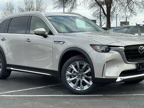 New 2026 MAZDA CX-90 3.3 Turbo w/ Premium Plus Pkg image 2