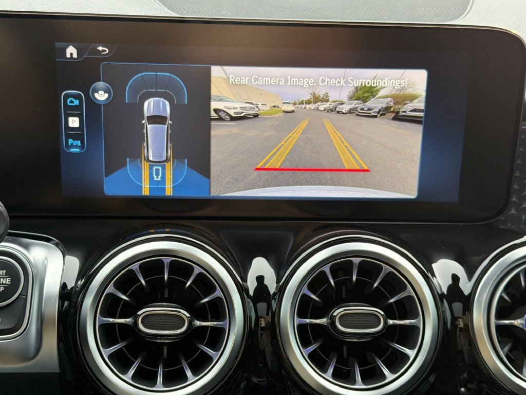 Certified 2026 Mercedes-Benz GLB 250 4MATIC image 34