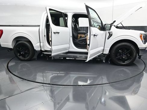 Used 2021 Ford F150 XLT w/ Equipment Group 302A High RWD image 44