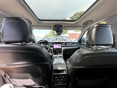 Used 2024 Jeep Grand Cherokee Limited 4xe image 26