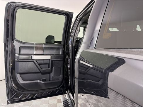 Certified 2020 Ford F350 Lariat w/ Lariat Ultimate Package image 12