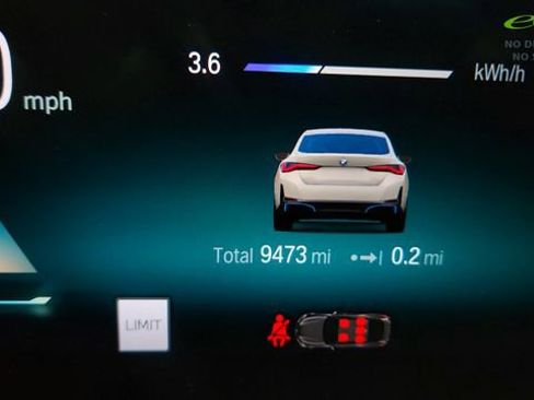 Used 2023 BMW i4 eDrive35 w/ Premium Package RWD image 40