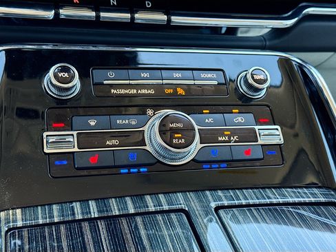 Used 2021 Lincoln Navigator Black Label AWD/4WD image 33