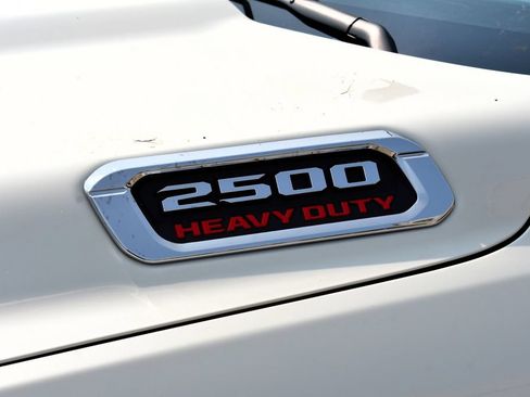 Used 2024 RAM 2500 Limited AWD/4WD image 8
