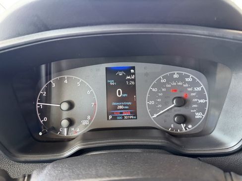 Used 2025 Toyota Corolla SE FWD image 14