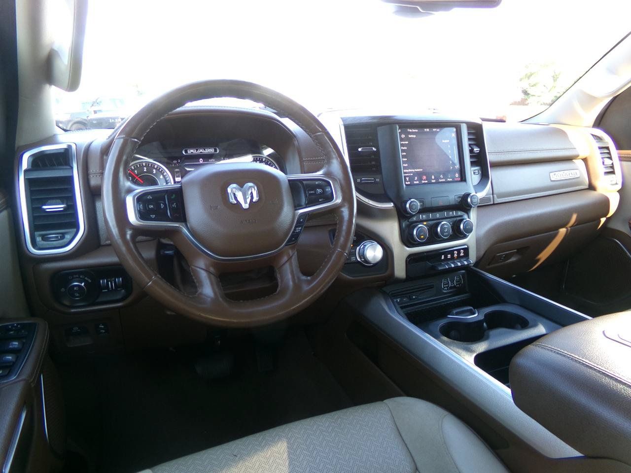 Used 2019 RAM 1500 Laramie AWD/4WD image 44