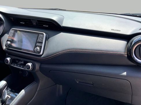 Used 2019 Nissan Kicks SR FWD image 19