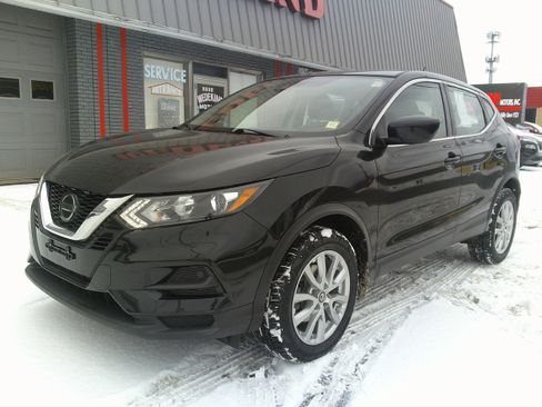 Used 2020 Nissan Rogue Sport S w/ Appearance Package image 10