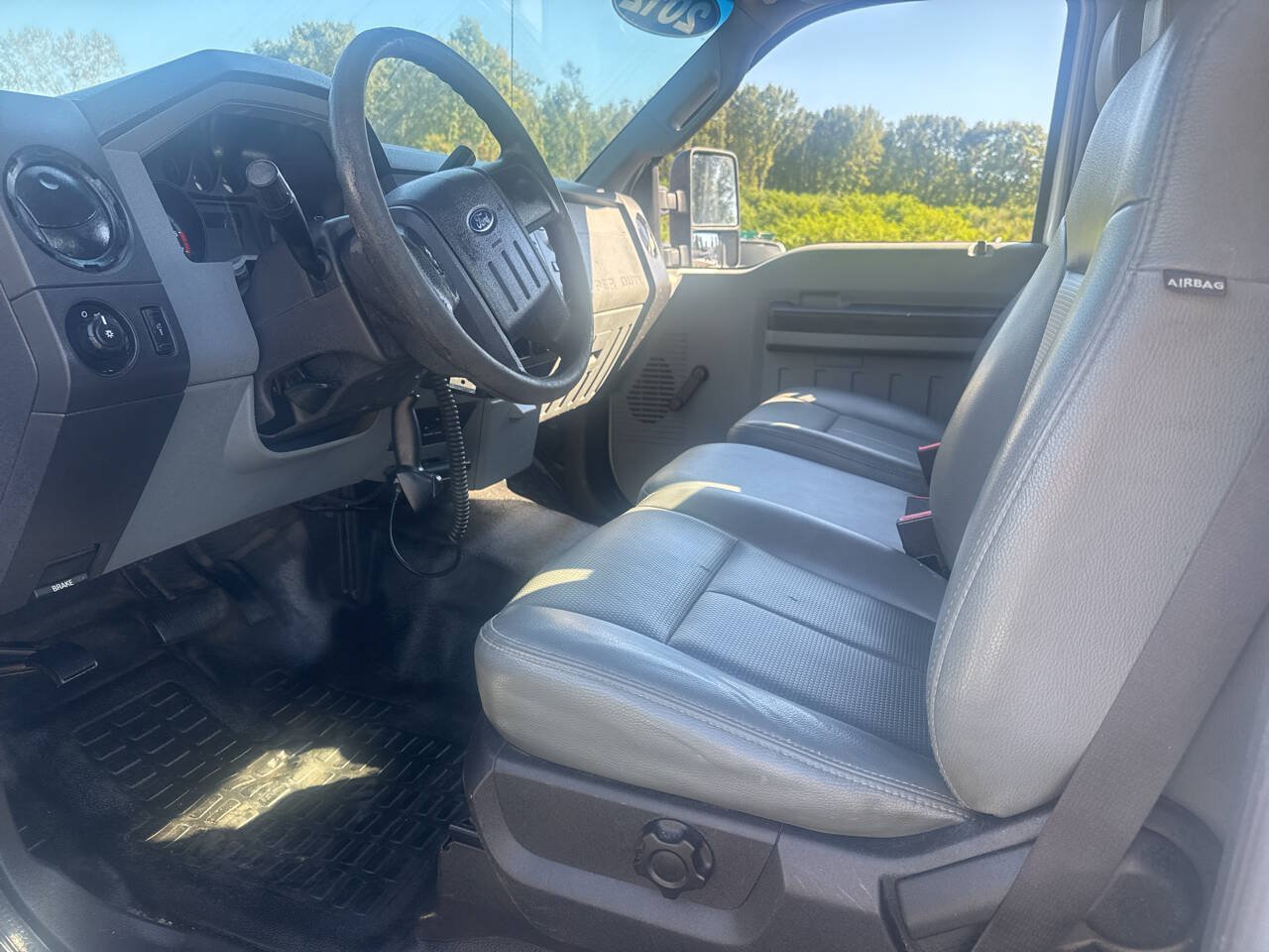 Used 2012 Ford F250 XL w/ Snow Plow Prep Pkg AWD/4WD image 17