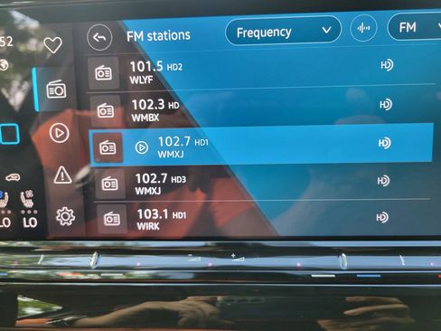 Used 2026 Volkswagen Atlas SE FWD image 28