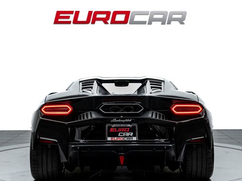 Used 2026 Lamborghini Temerario AWD/4WD image 4