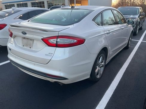 Used 2015 Ford Fusion SE w/ Equipment Group 201A image 7
