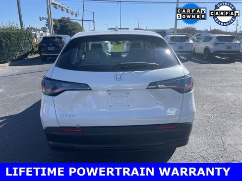 Used 2025 Honda HR-V LX image 4