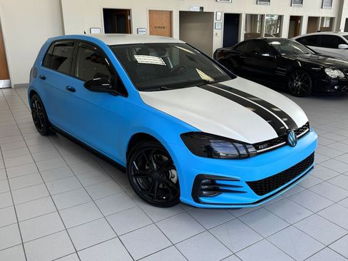 Used 2018 Volkswagen GTI S FWD image 9