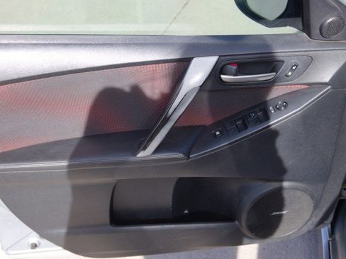 Used 2012 MAZDA MAZDA3 Touring w/ Mazdaspeed Tech Pkg image 12