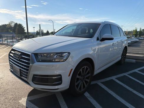 Used 2018 Audi Q7 3.0T Premium Plus AWD/4WD image 2