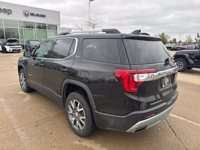 Used 2023 GMC Acadia SLT AWD/4WD image 5
