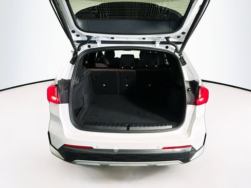Used 2025 BMW X1 xDrive28i image 31
