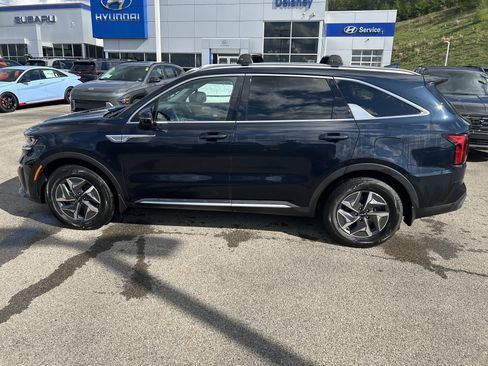 Used 2022 Kia Sorento S AWD/4WD image 17
