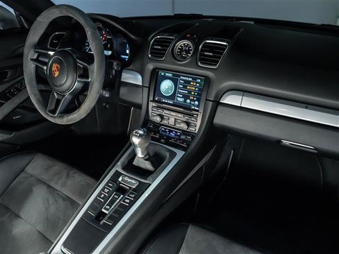 Certified 2016 Porsche Boxster Spyder RWD image 36