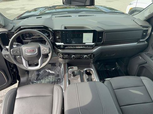 Used 2024 GMC Sierra 1500 SLT w/ SLT Premium Plus Package AWD/4WD image 13