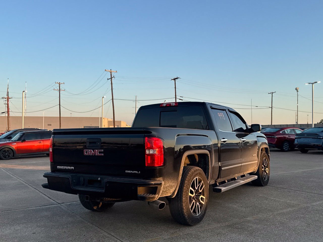 Used 2015 GMC Sierra 1500 Denali w/ Driver Alert Package RWD image 27