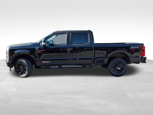 New 2026 Ford F250 XLT w/ XLT Premium Package image 5