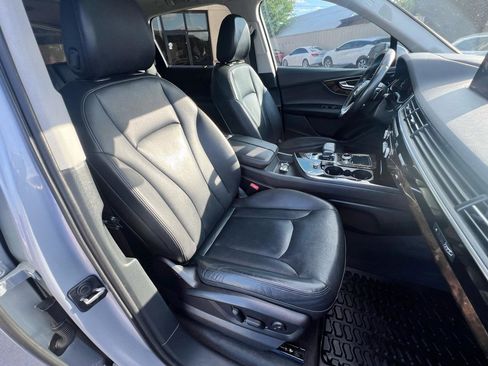 Used 2018 Audi Q7 3.0T Prestige AWD/4WD image 36