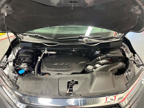 Used 2024 Honda Odyssey Elite image 33