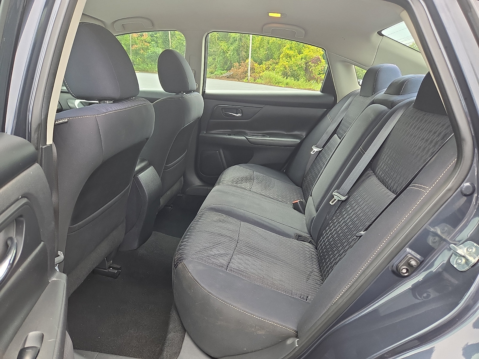 Used 2017 Nissan Altima 2.5 S w/ Power Driver Seat Package FWD image 8