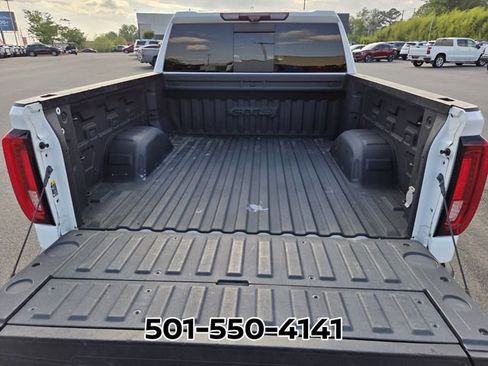 Used 2021 GMC Sierra 1500 AT4 w/ AT4 Premium Package AWD/4WD image 7