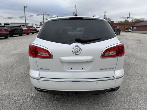 Used 2017 Buick Enclave Premium w/ Experience Buick Package FWD image 4