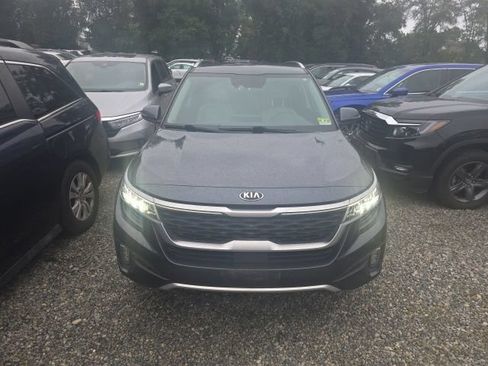 Used 2021 Kia Seltos SX AWD/4WD image 1