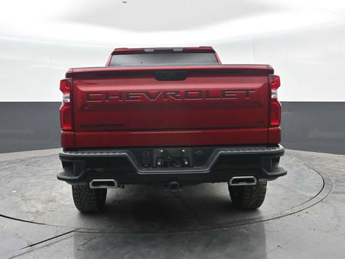 Used 2024 Chevrolet Silverado 1500 LT Trail Boss w/ LPO, Dark Essentials Package AWD/4WD image 11