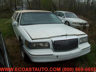 Used 1996 Lincoln Town Car Executive