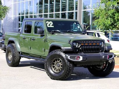 Used 2022 Jeep Gladiator Overland w/ Popular Equipment Package