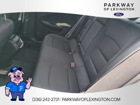 Used 2023 Chevrolet Malibu LT FWD image 28