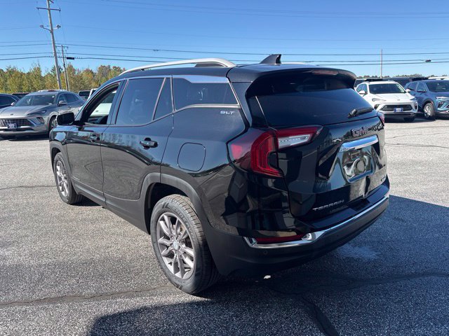 Certified 2023 GMC Terrain SLT AWD/4WD image 5